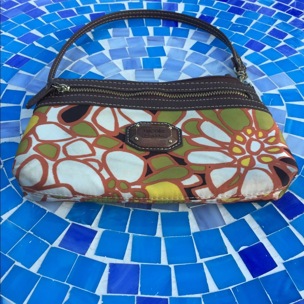 Nicole by Nicole Miller mini baguette - Picture 2 of 7